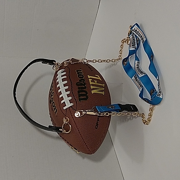 HANDMADE Football Purse (JACKSONVILLE JAGUARS) 🏈 - Picture 10 of 17